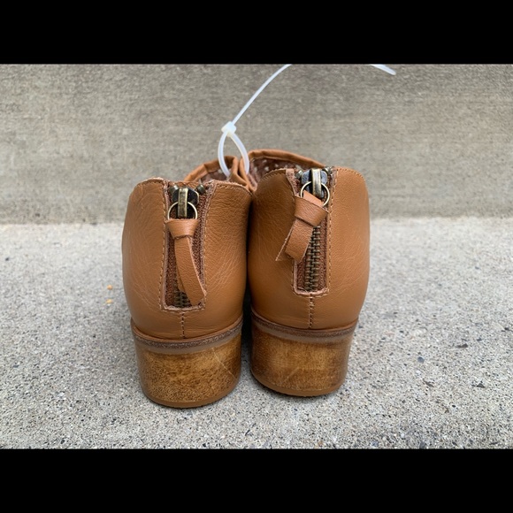 Bird of Flight Happy Booties - Picture 5 of 5